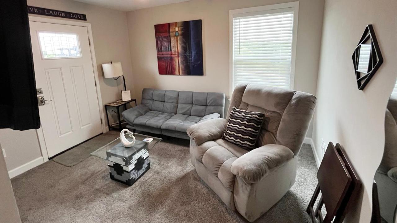 Great Little Guest Suite With Private Entry & Deck! Pet Friendly & 30 Mins To Nashville! Ashland City Ngoại thất bức ảnh